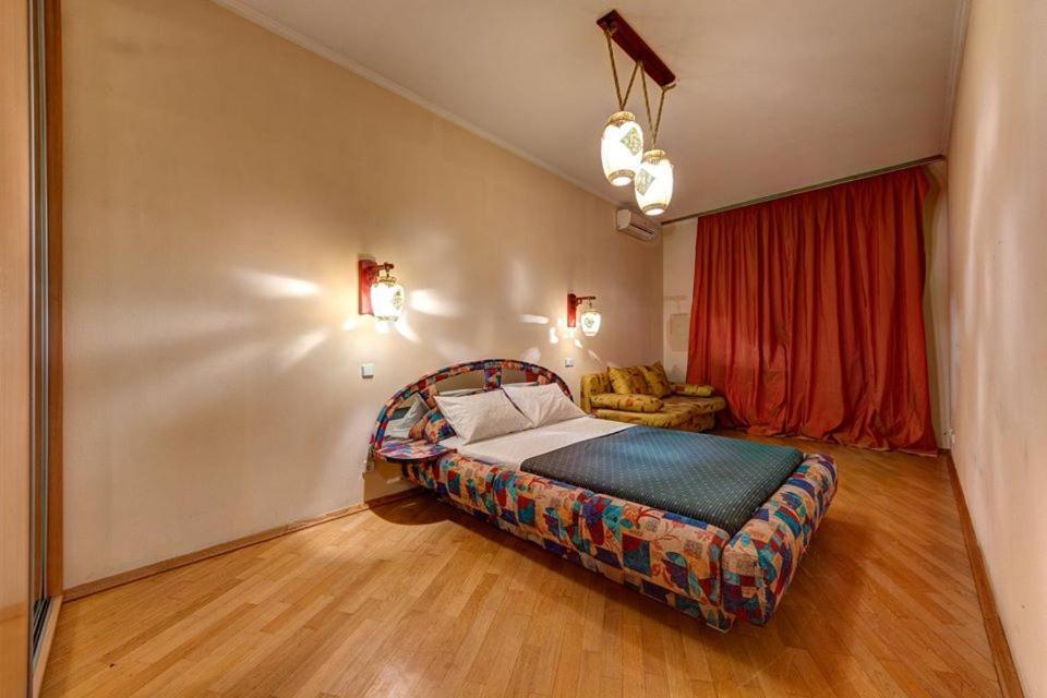 Apartments On Shota Rustaveli Kiev Buitenkant foto
